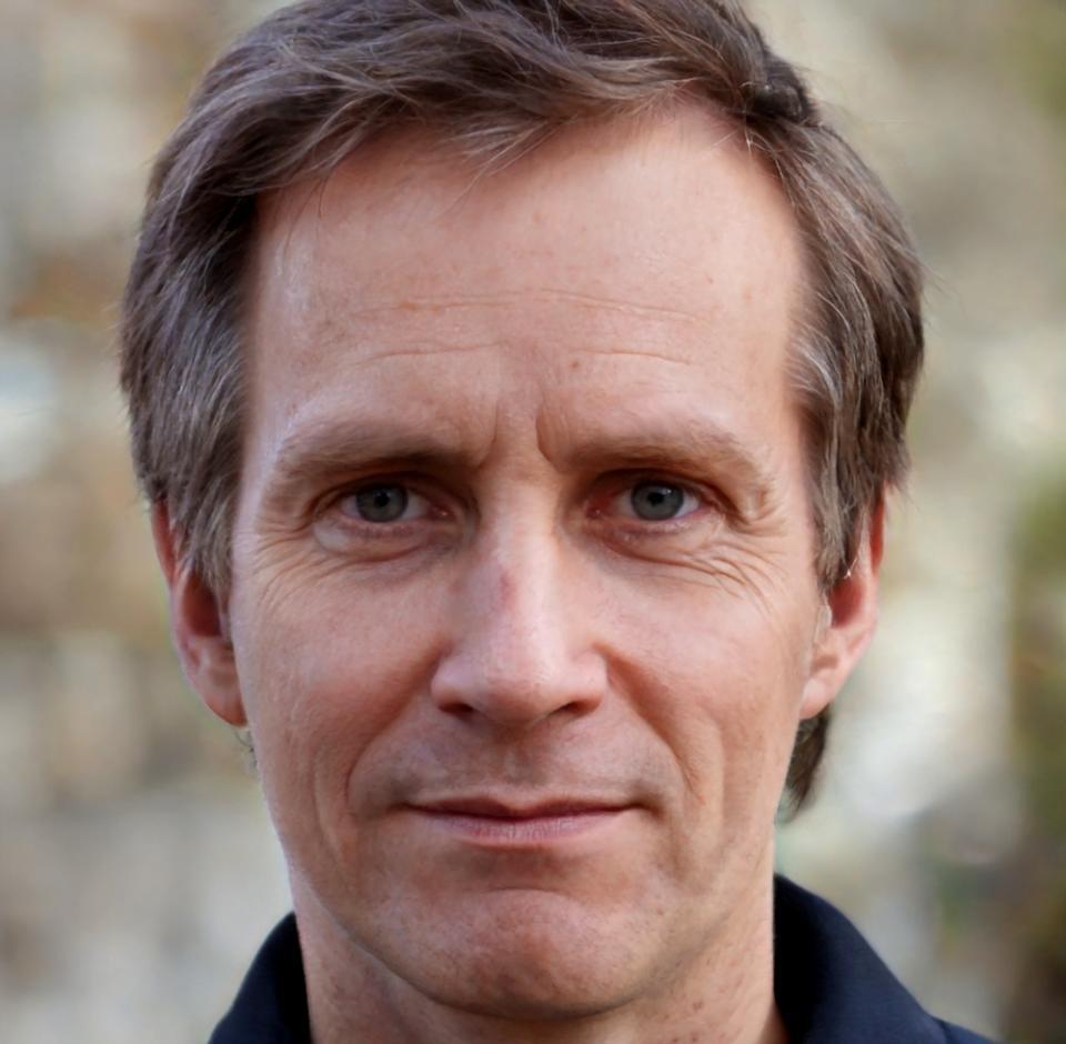 Thibault Montclair, directeur des ressources humaines chez fynorellavis